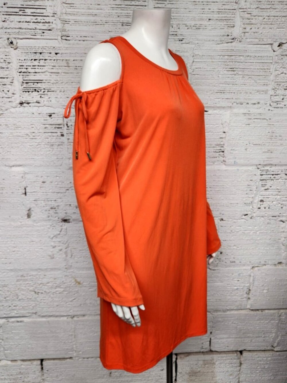 Michael Kors Size S Clementine/Orange Slinky Cold Shoulder Shift Dress - Picture 2 of 6